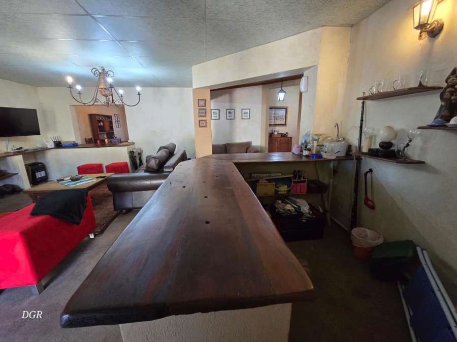 4 Bedroom Property for Sale in Herlear Northern Cape
